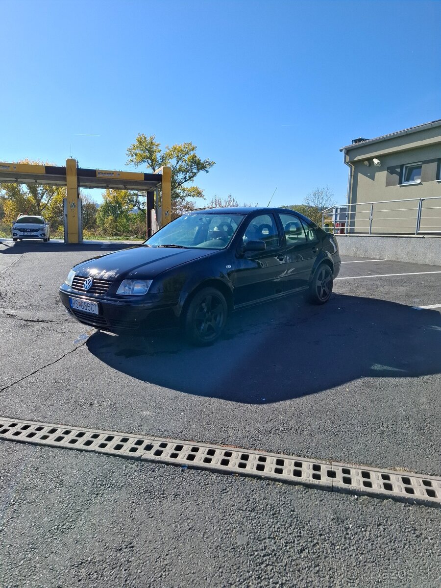 Volkswagen Bora 1.9 tdi 66 kW - 2