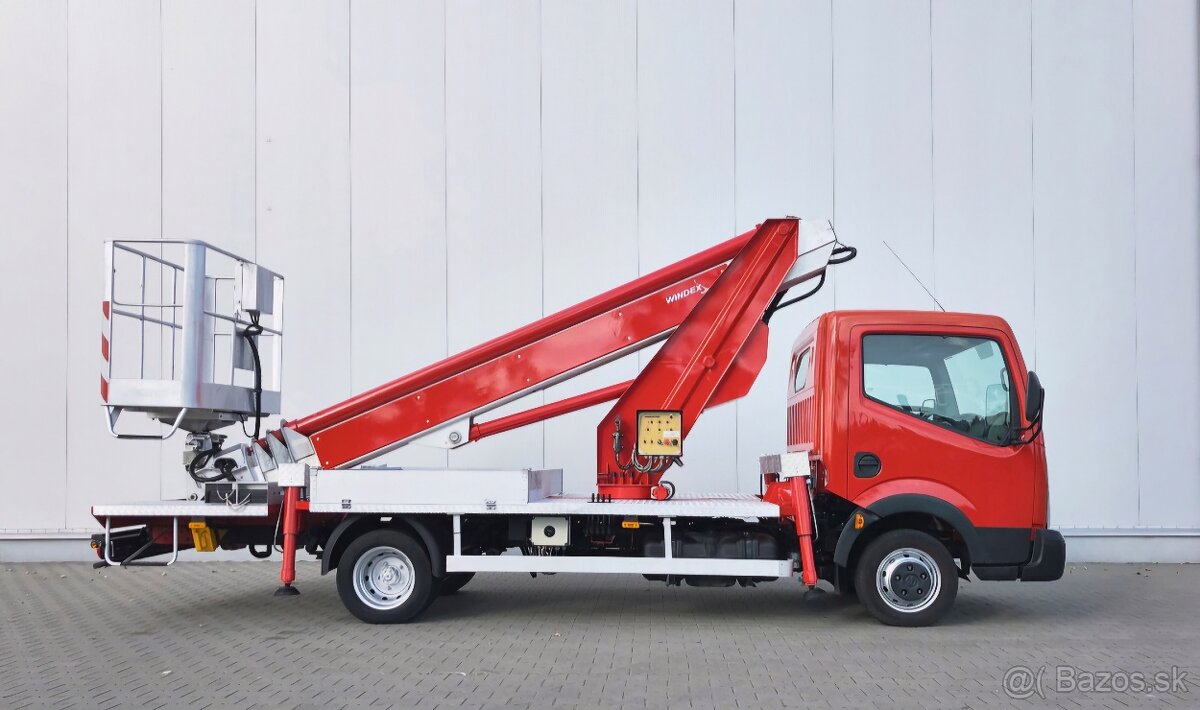 Prenájom plošiny 21m - 2