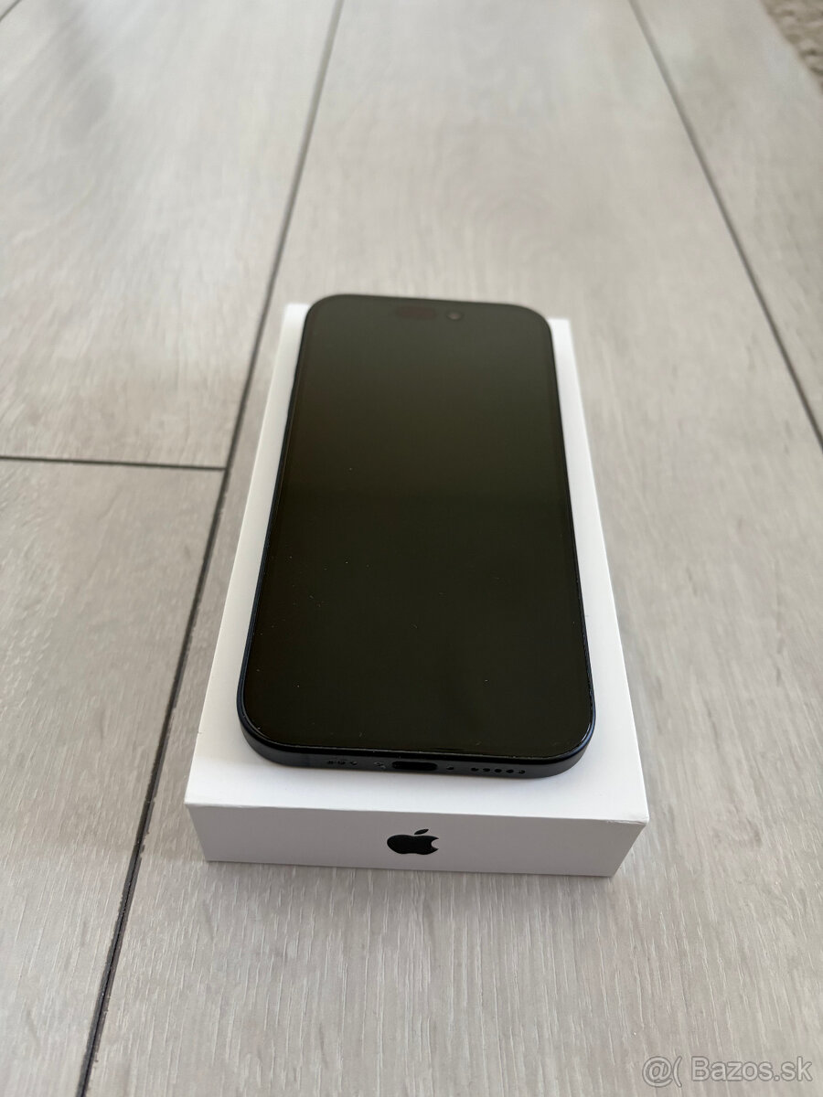 iPhone 15 128GB - 2