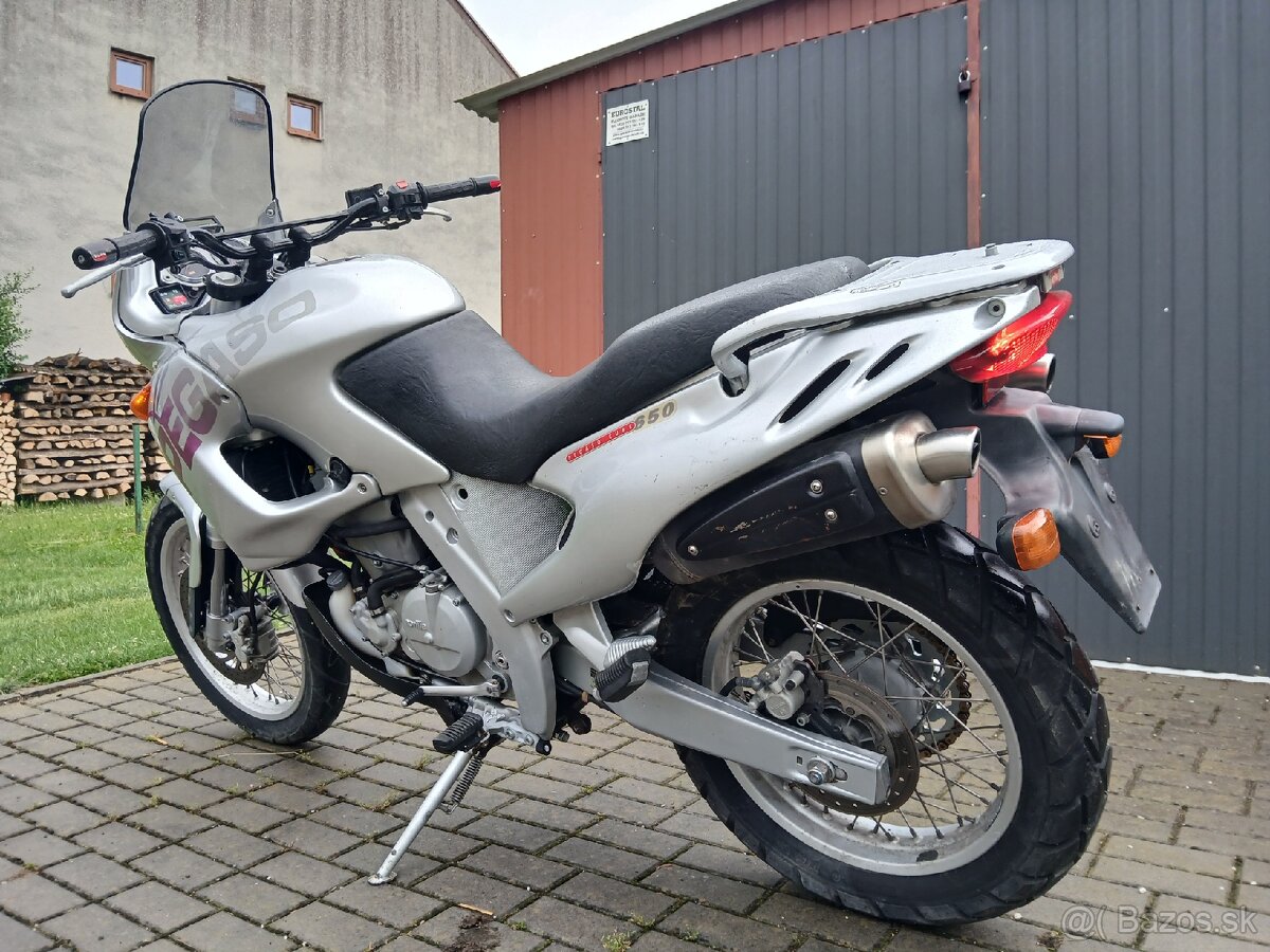 Aprilia Pegaso 650