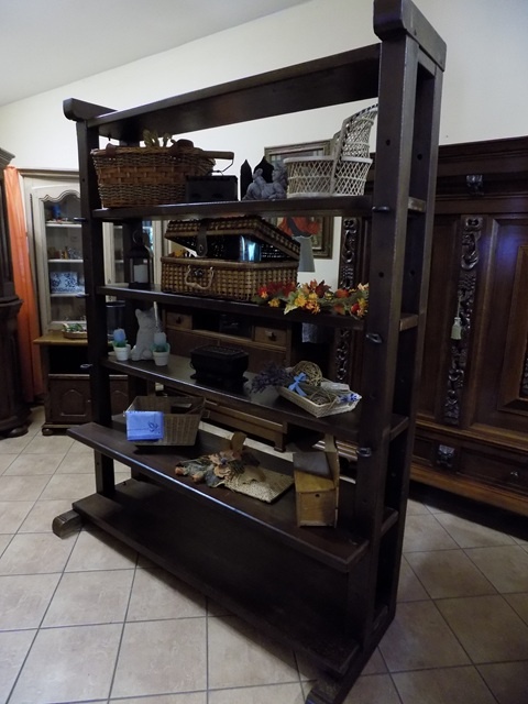 Masívny policový regál - 2