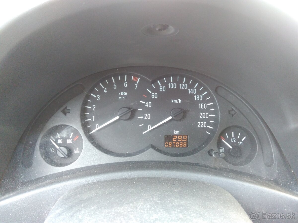 OPEL CORSA 1.2 55KW Z12XE ND 97.000 km - 2