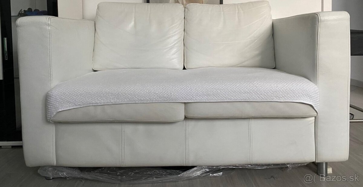 Kožená biela sedačka - 2