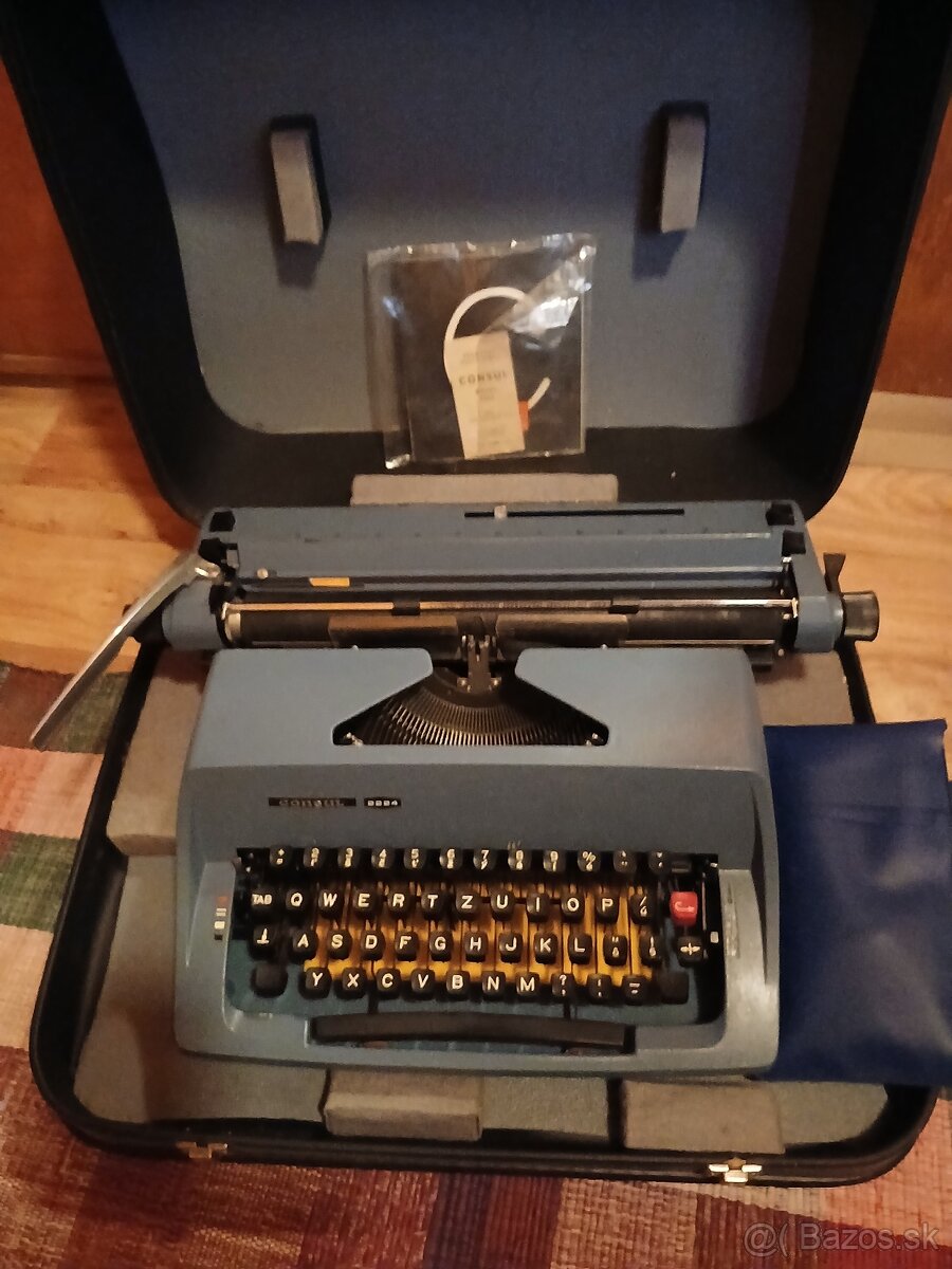 Písací stroj - 2