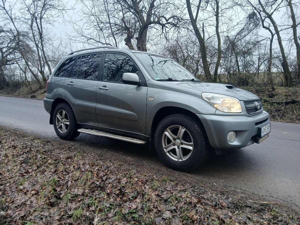 Toyota RAV4 - 2