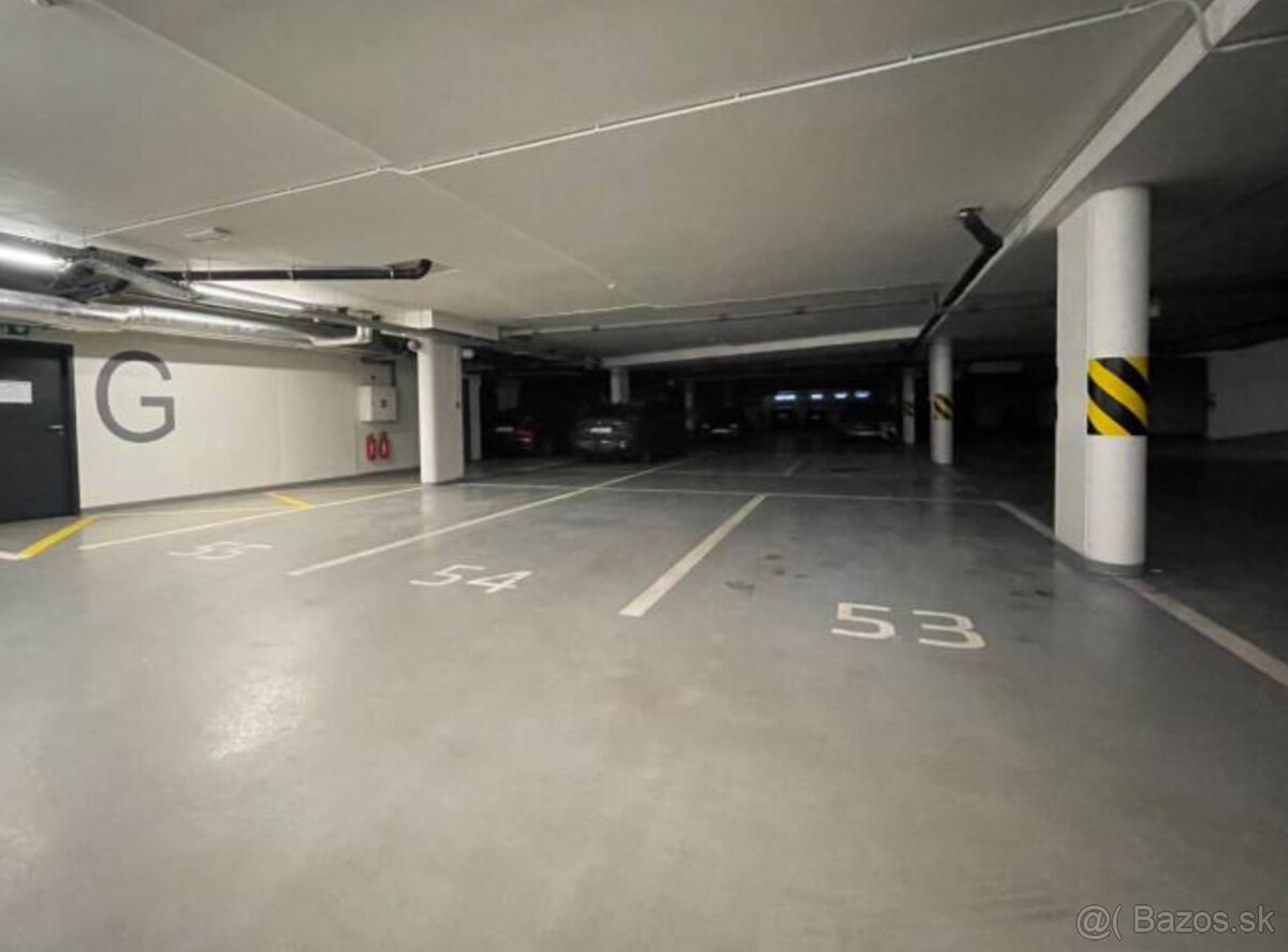 PARKOVANIE V CENTRE KOŠÍC, PODZEMNÁ GARÁŽ - 2