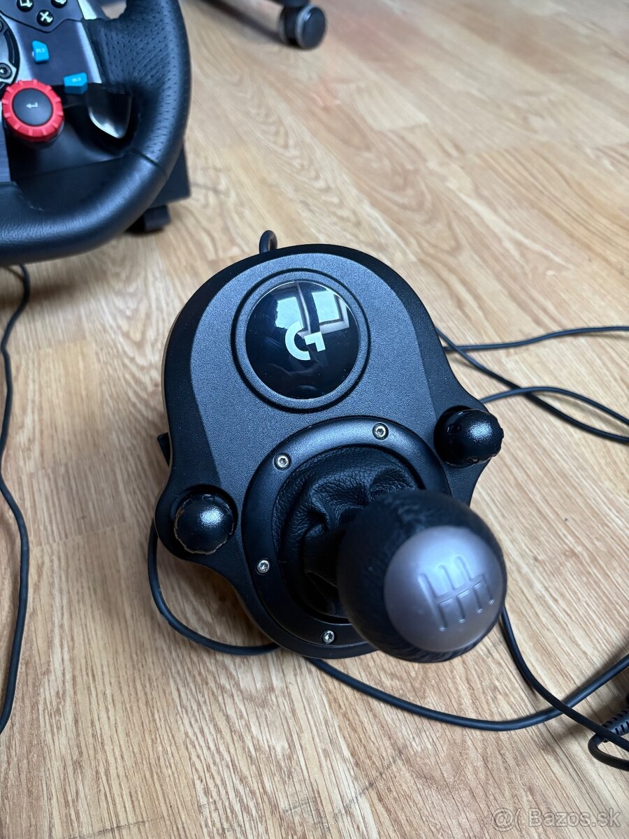 Logitech G29+ riadiaca páka - 2