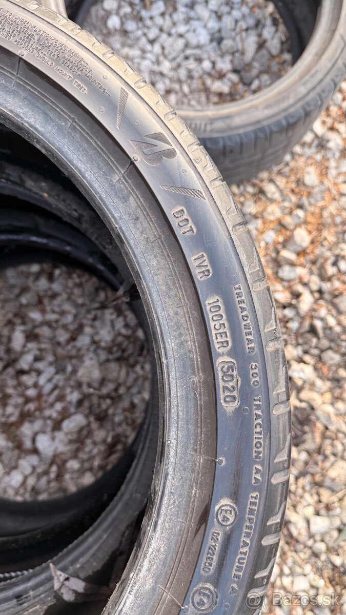 Letné 225/40 R18 Bridgestone - 2