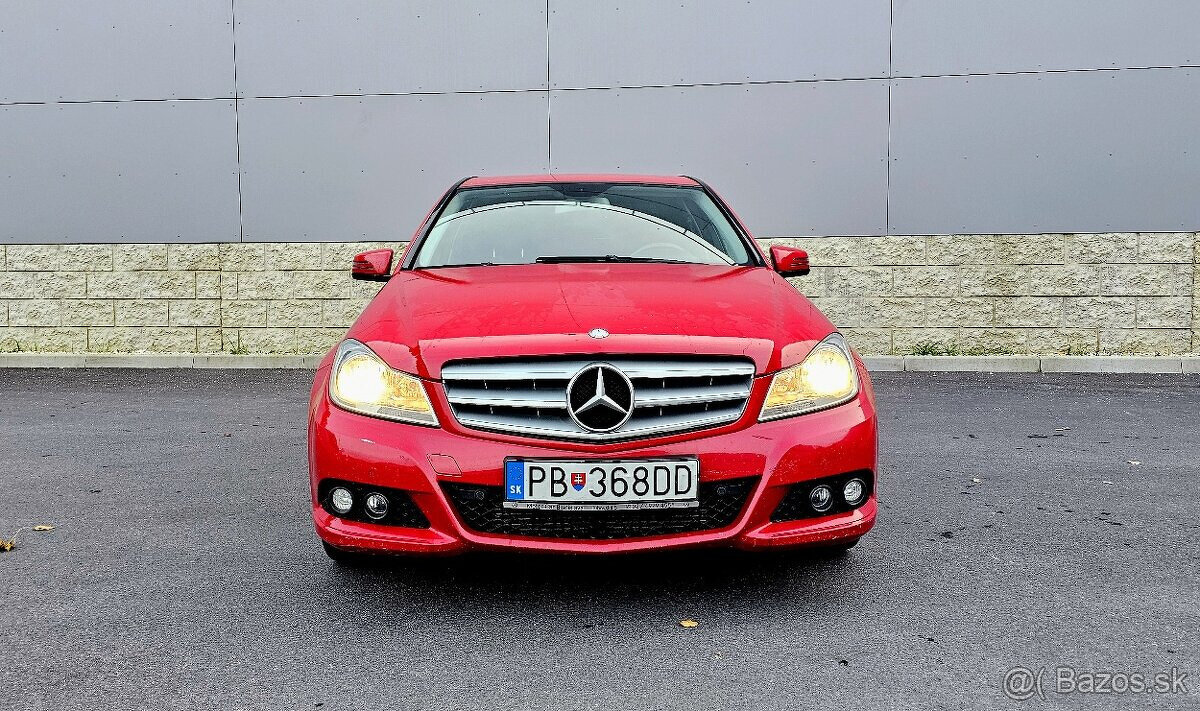 Mercedes-Benz C200 CDI Blue Elegance A/T 2012 183000km - 2