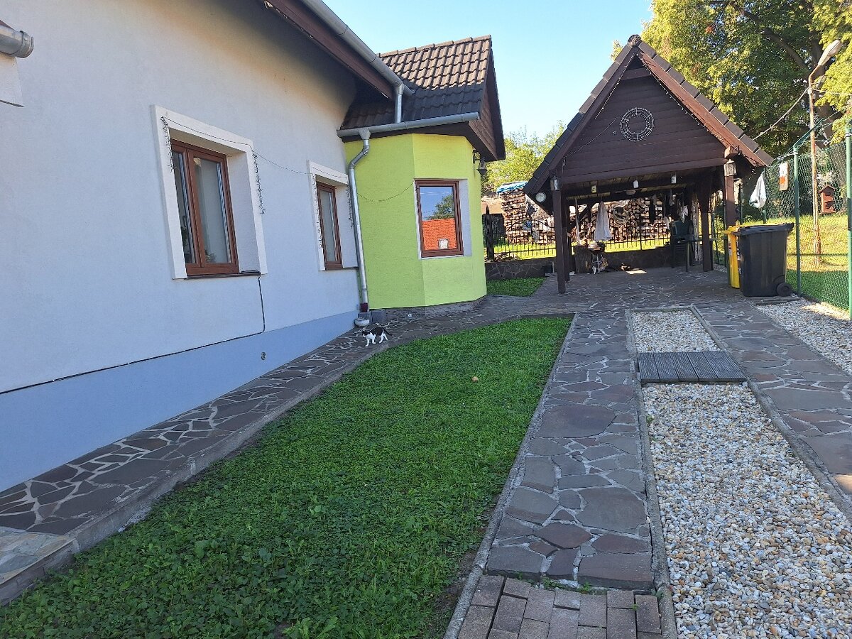 Exkluzívne ponúkame na predaj dva rodinné dom v Môťovej - 2