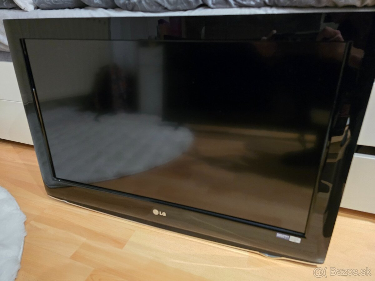 TV LG 32" - 2