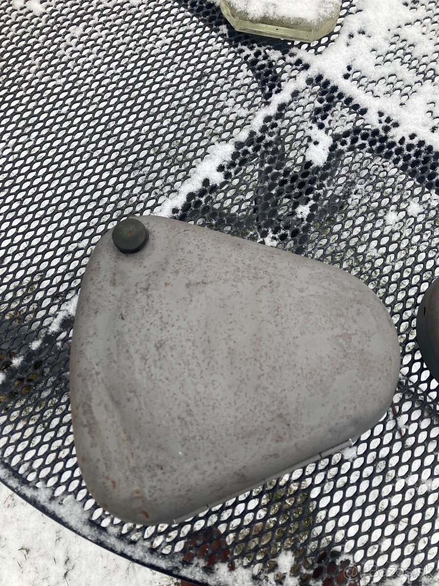 Kastlíky perák - 2