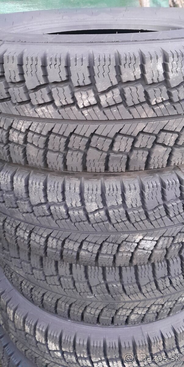 DUSTER 35eur plechový disk ORIGINÁL Renault Veľkosť disku 16 - 2