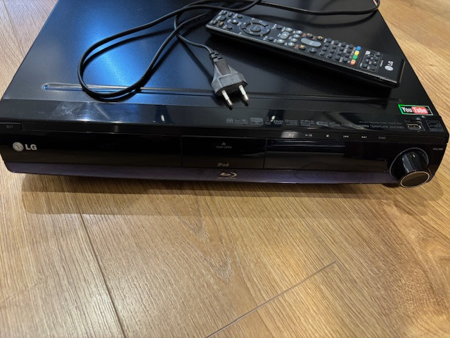 LG HB954 blu-ray wireless home cinema - 2