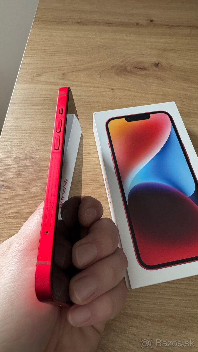 Predam Apple iPhone 14 red 128gb - 2