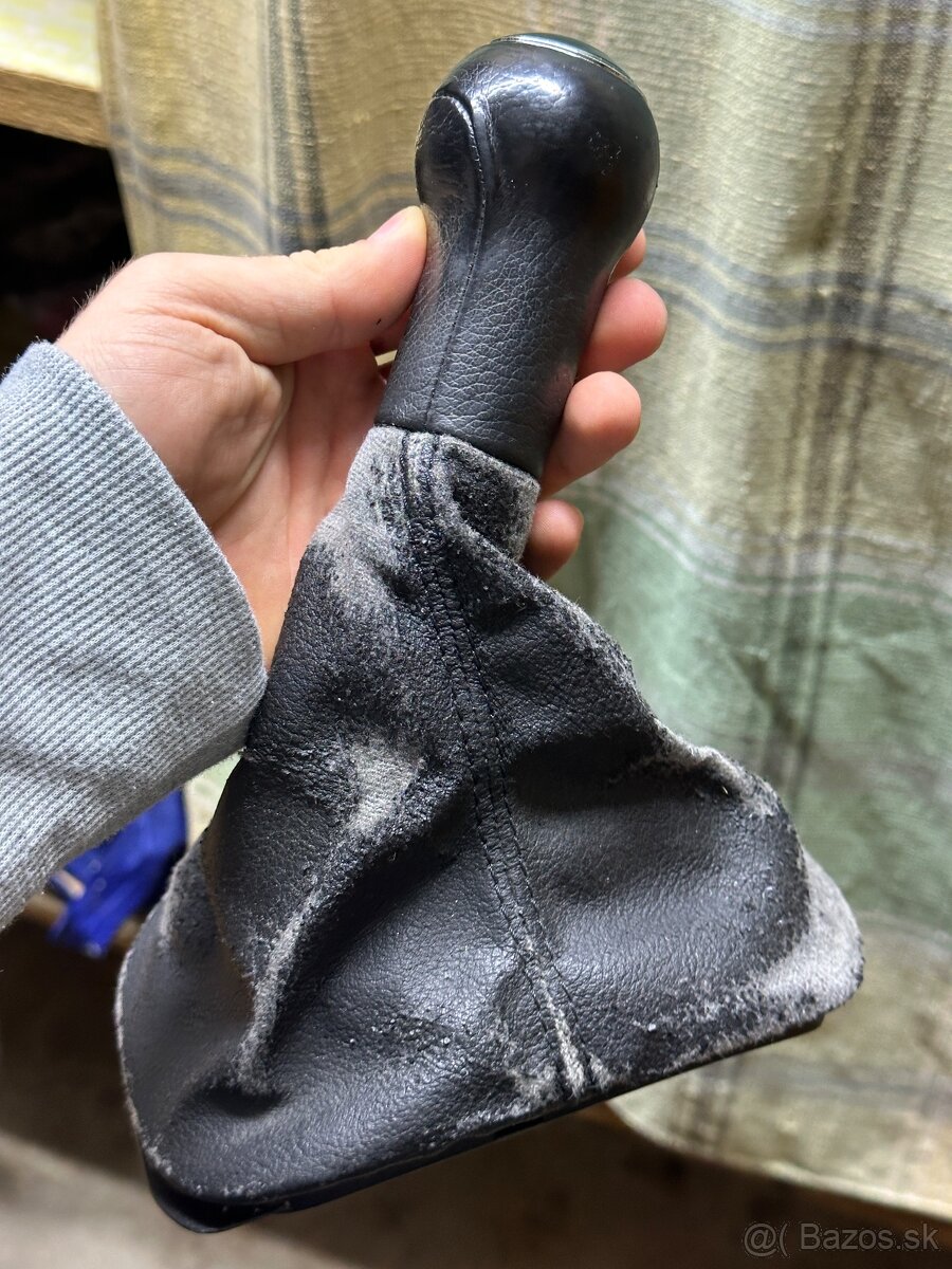 Radiaca páka GOLF 4 5q - 2