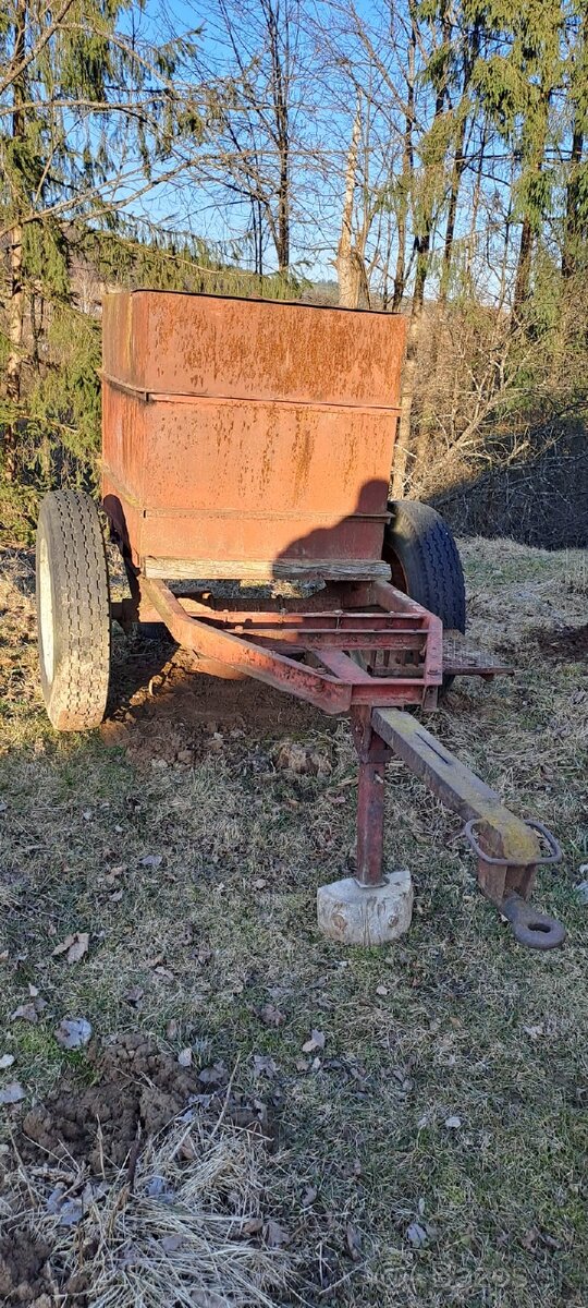 Predám nádrž za traktor - 2