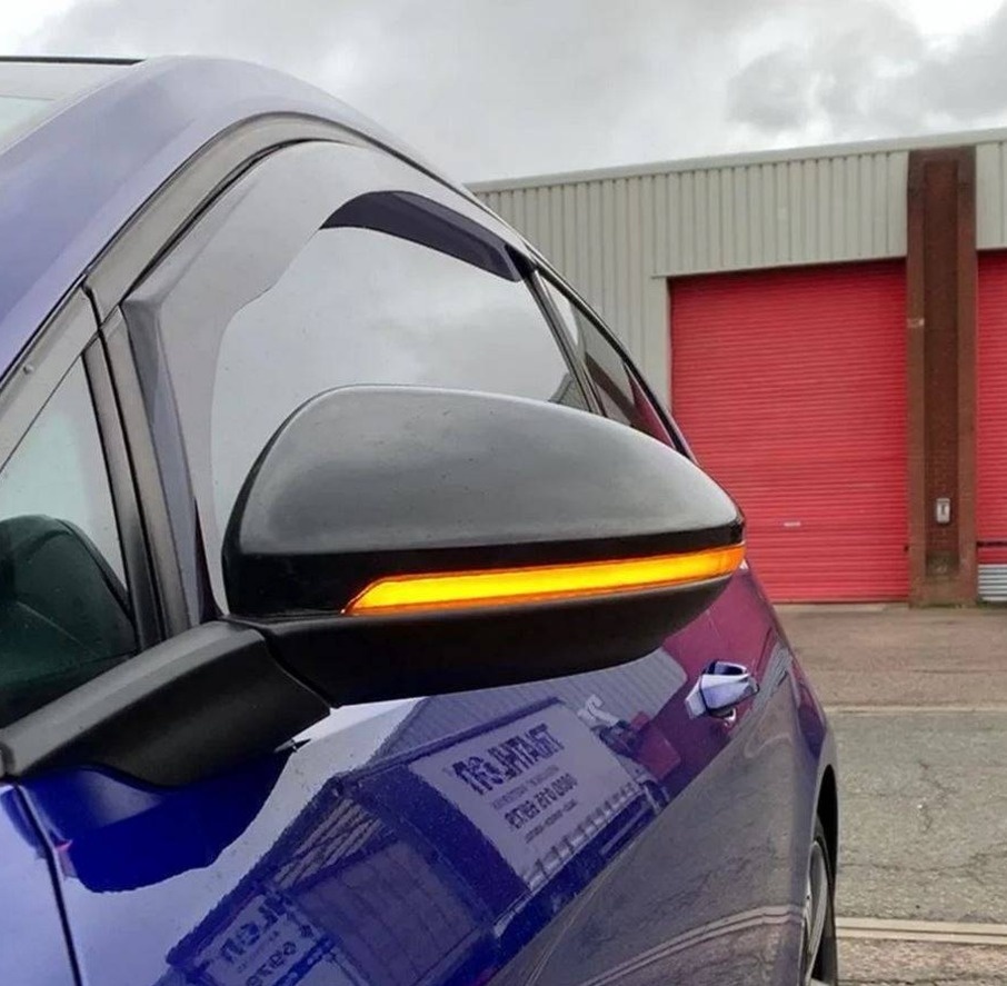 --Dynamicke LED smerovky spatnych zrkadiel - 2