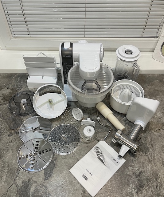 Bosch mum 4855/08 kuchynský robot 600w - 2