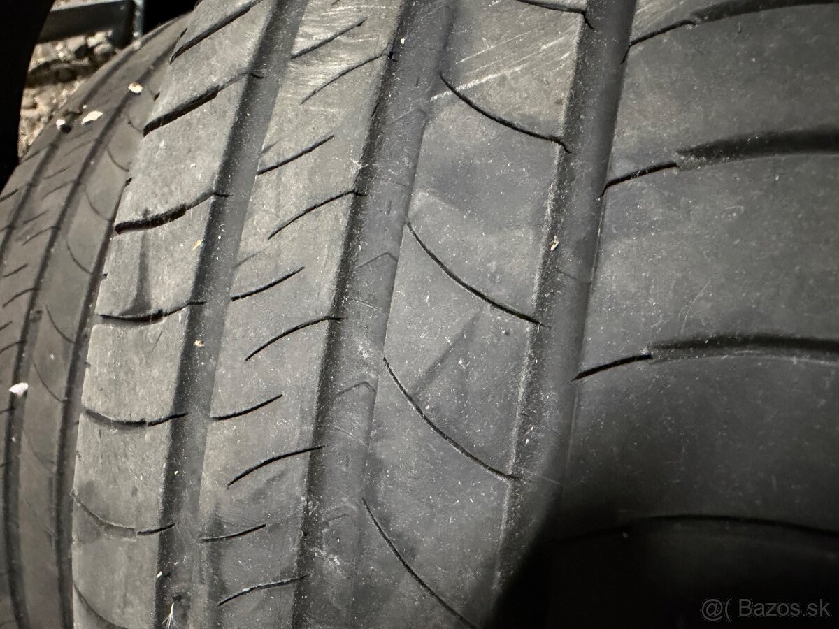 205/60r16 - 2