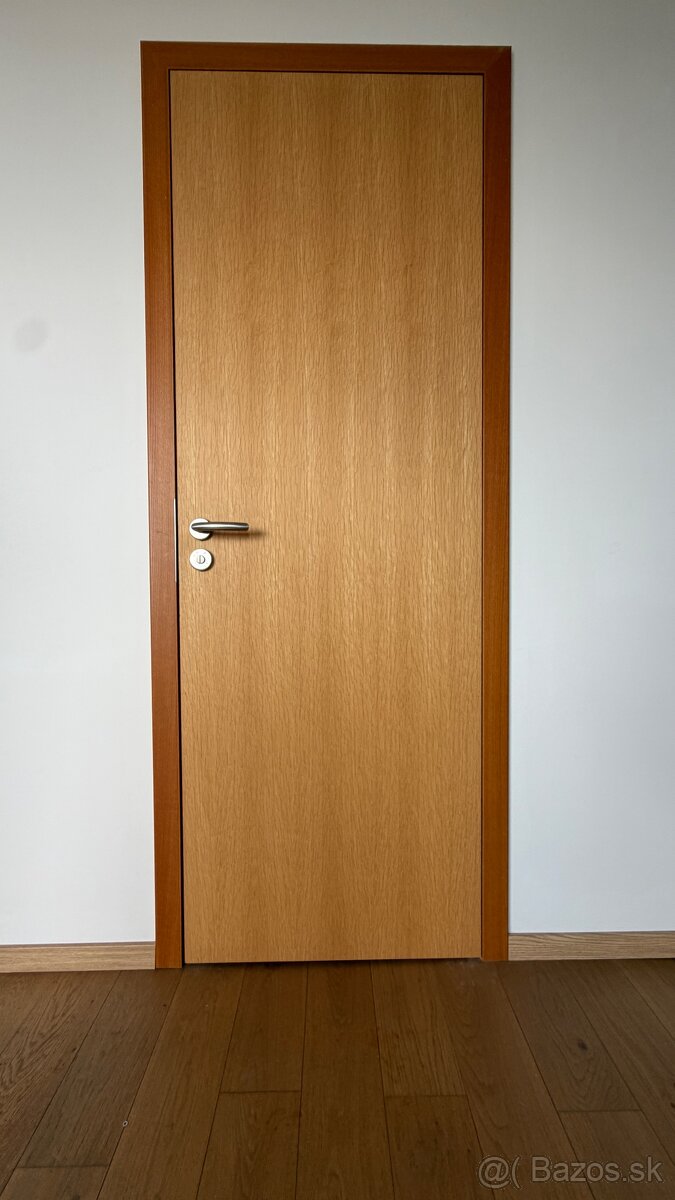 Predám dvere dýhované Sapeli kovania - 2