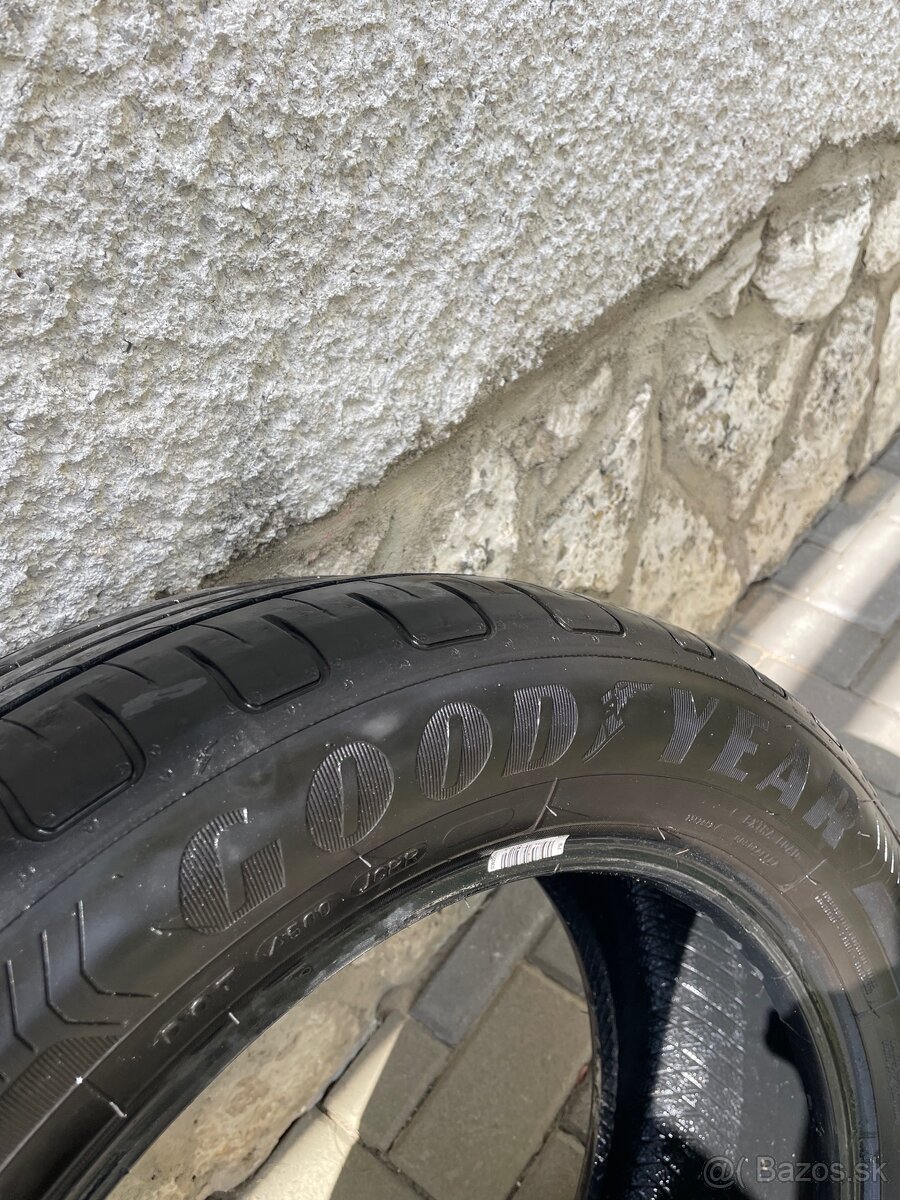 225 55 R17 GOOD YEAR Letné - 2