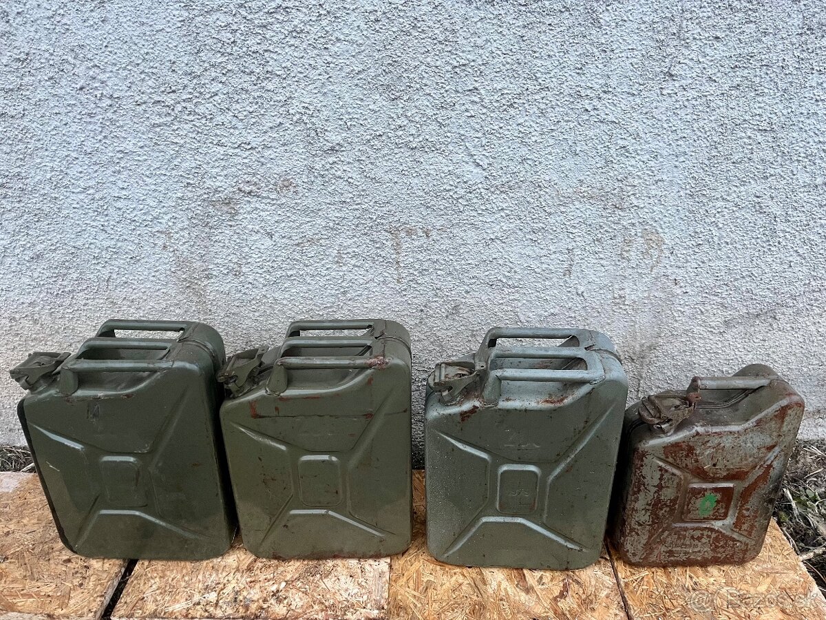 Vojenský plechový kanister (bandaska) - 1ks - 2