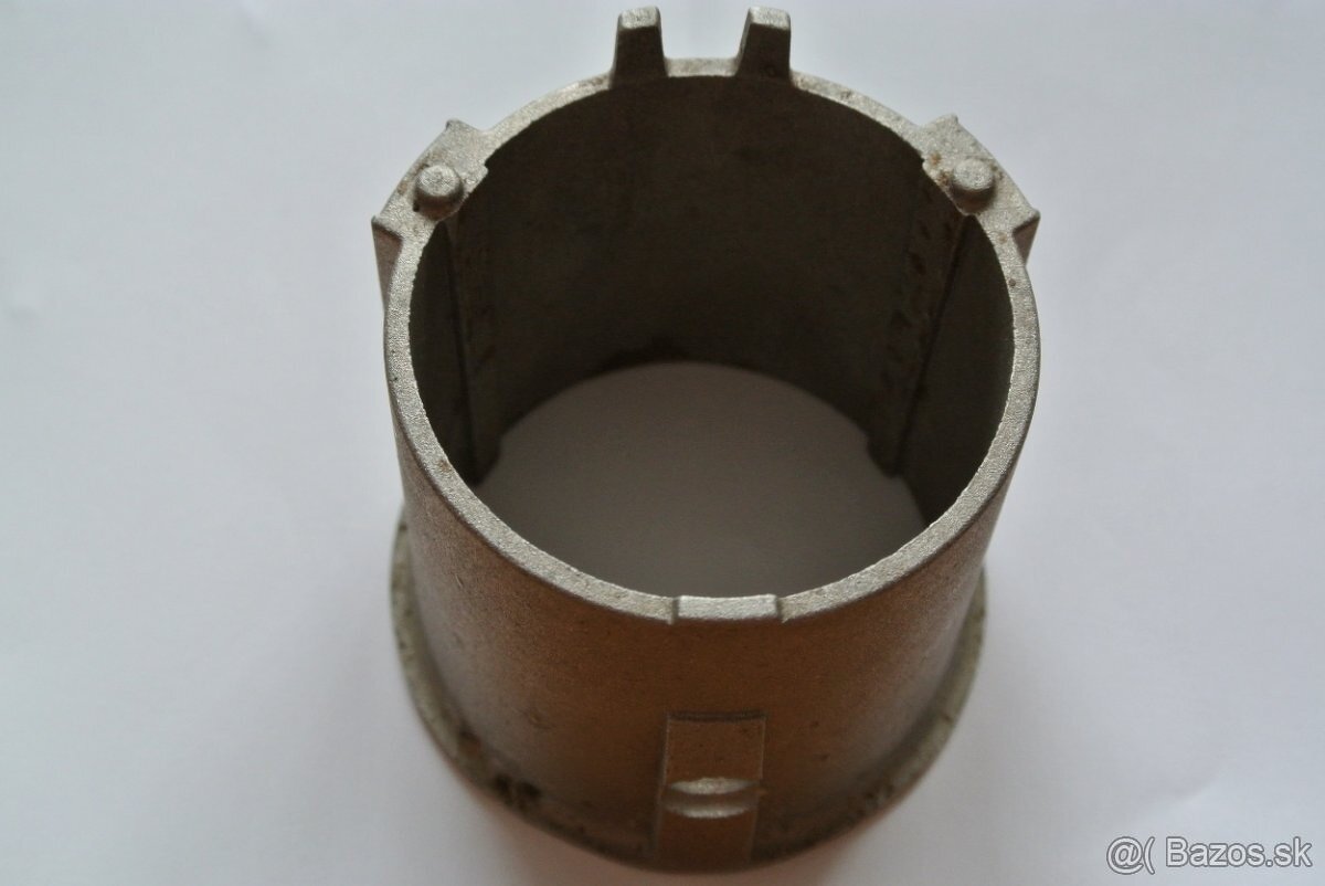 Siteco redukcia 76 / 60 mm + tienidlá železničných lámp - 2