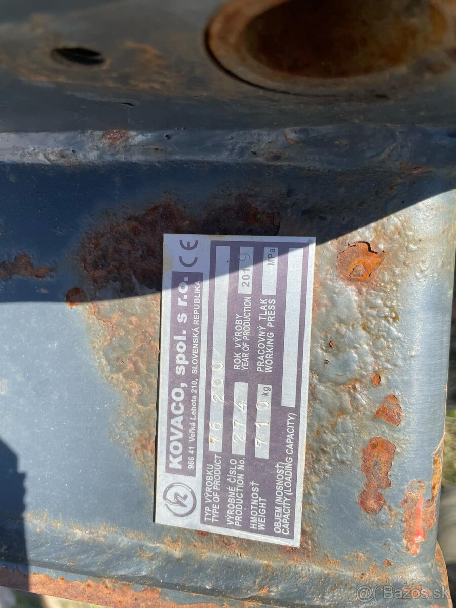 Predám lyžicu na hnoj, seno - 2