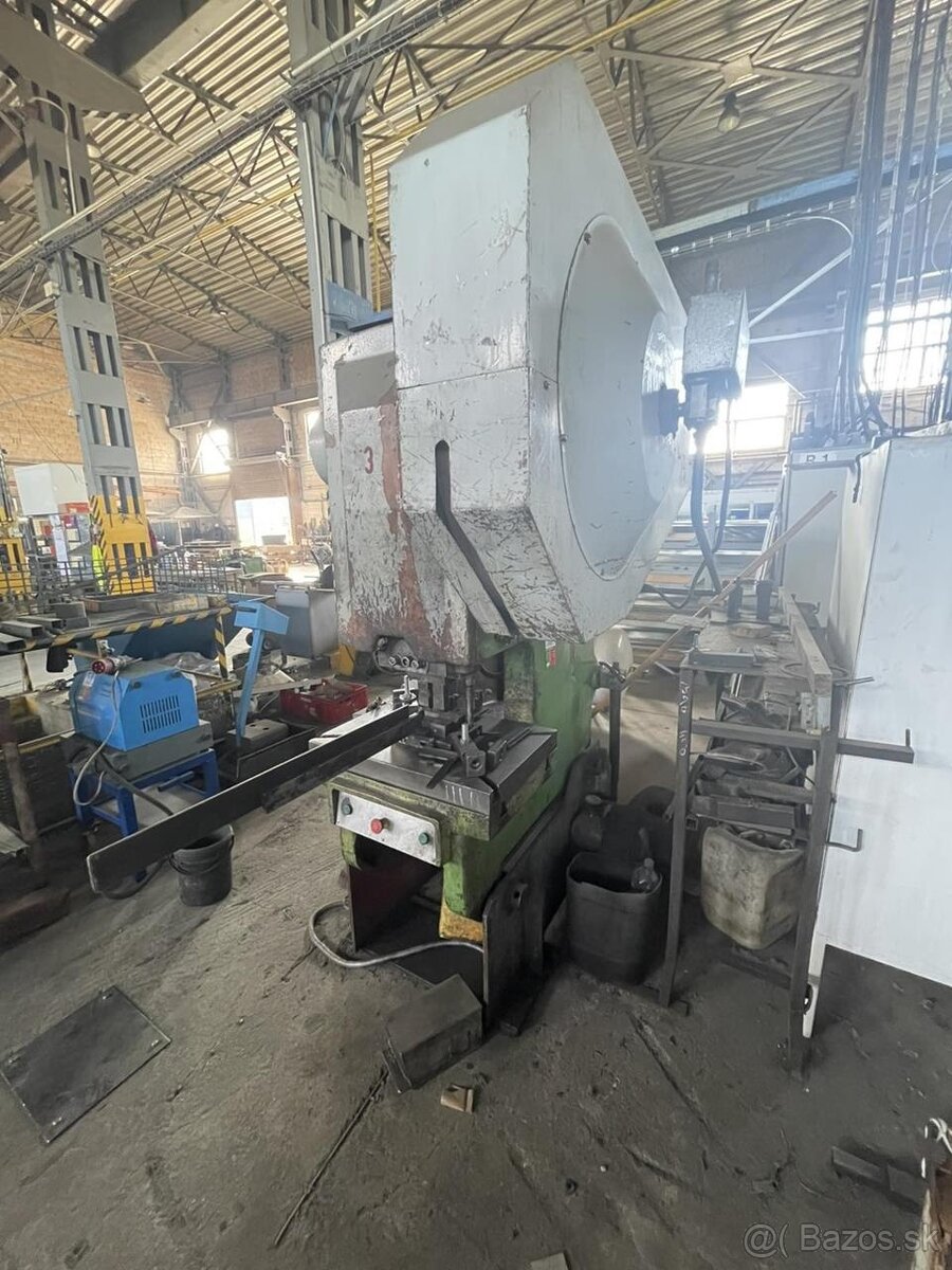 Výstředníkový lis SMERAL LENR 40 A (8805) - 2