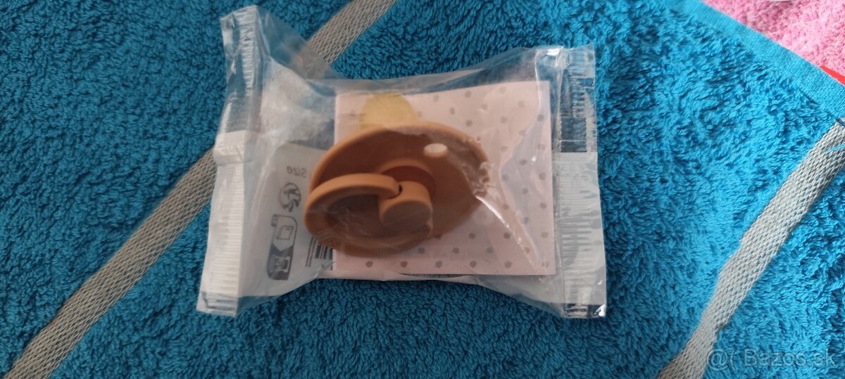 Darujem cumlik bibs - 2