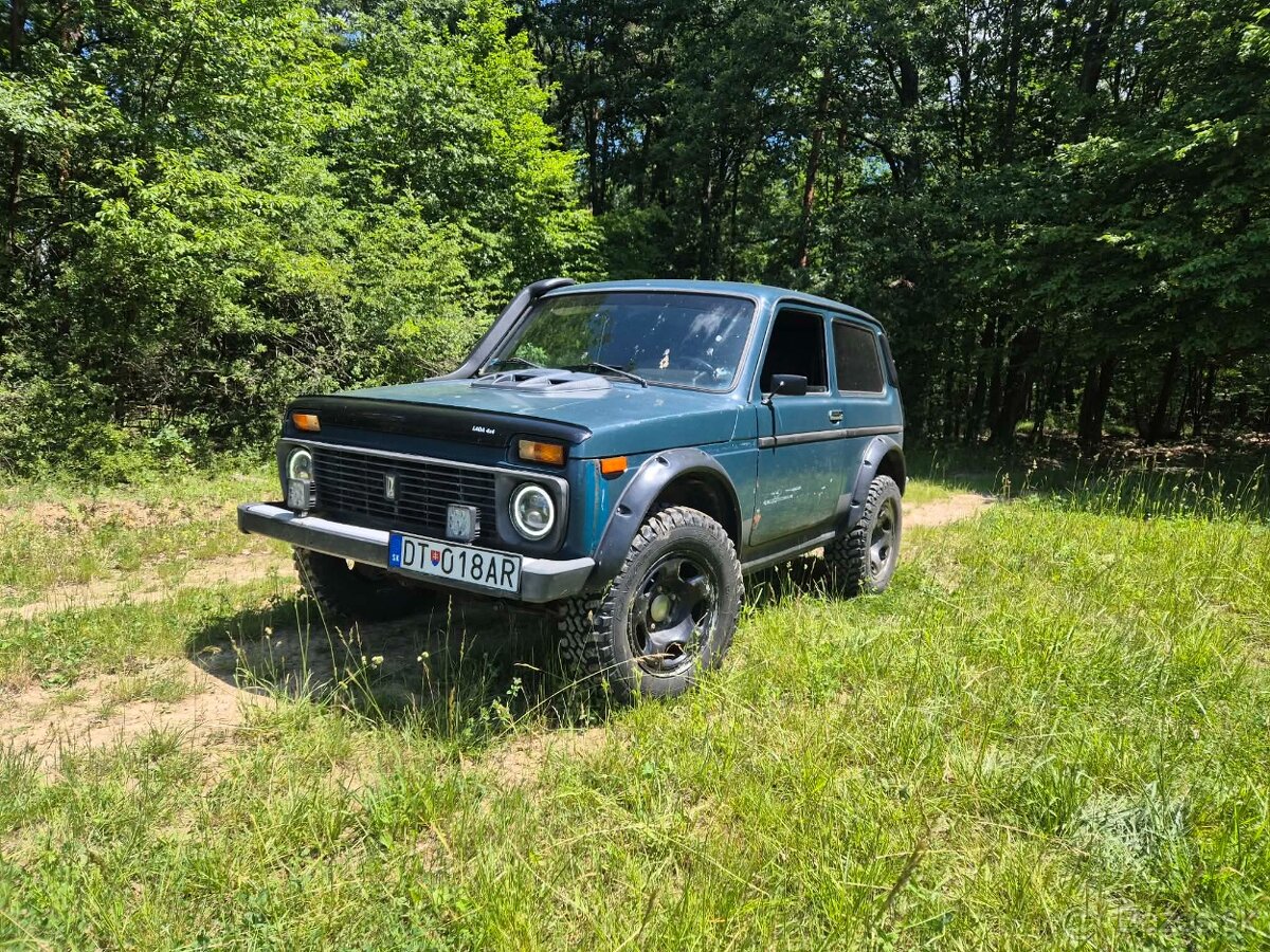 Lada niva 1.7i - 2