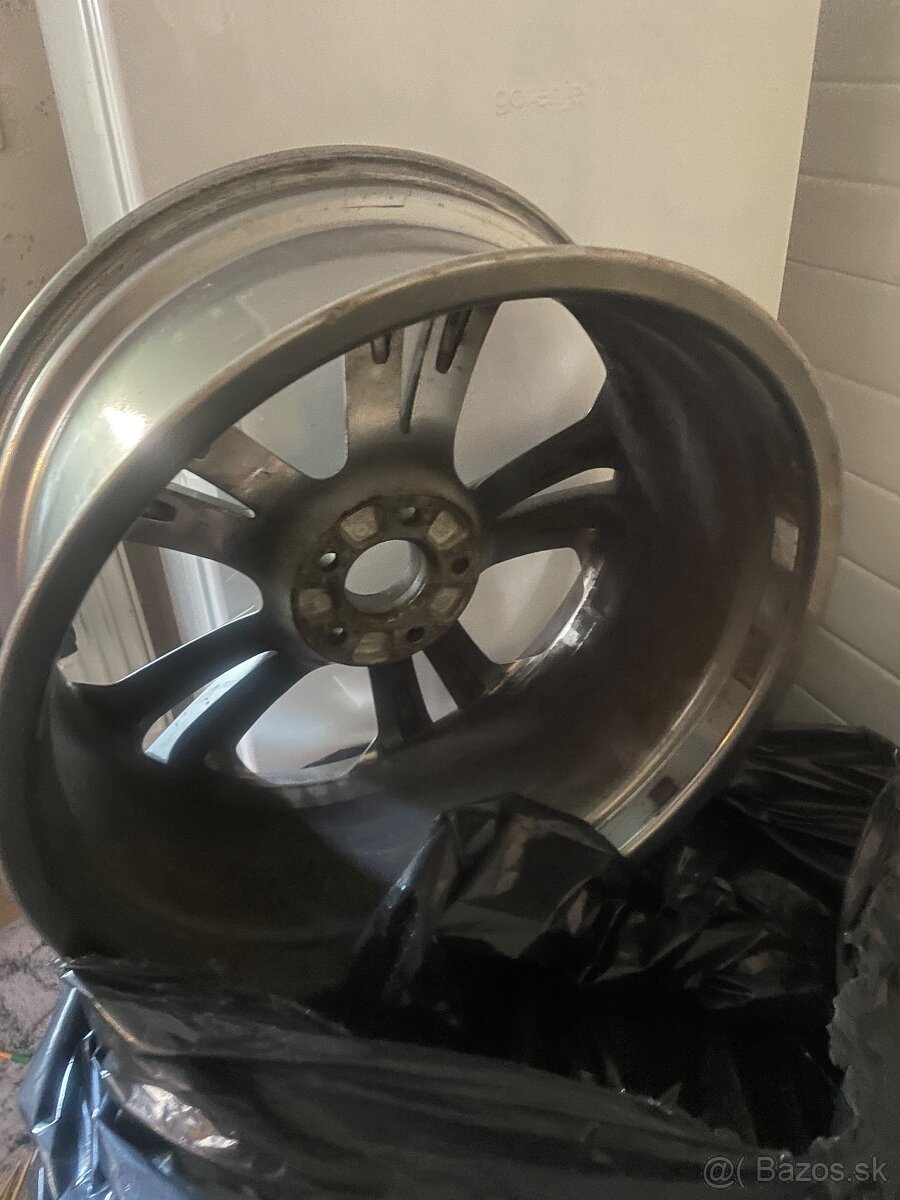 Originál Audi alu disky 20” - 2