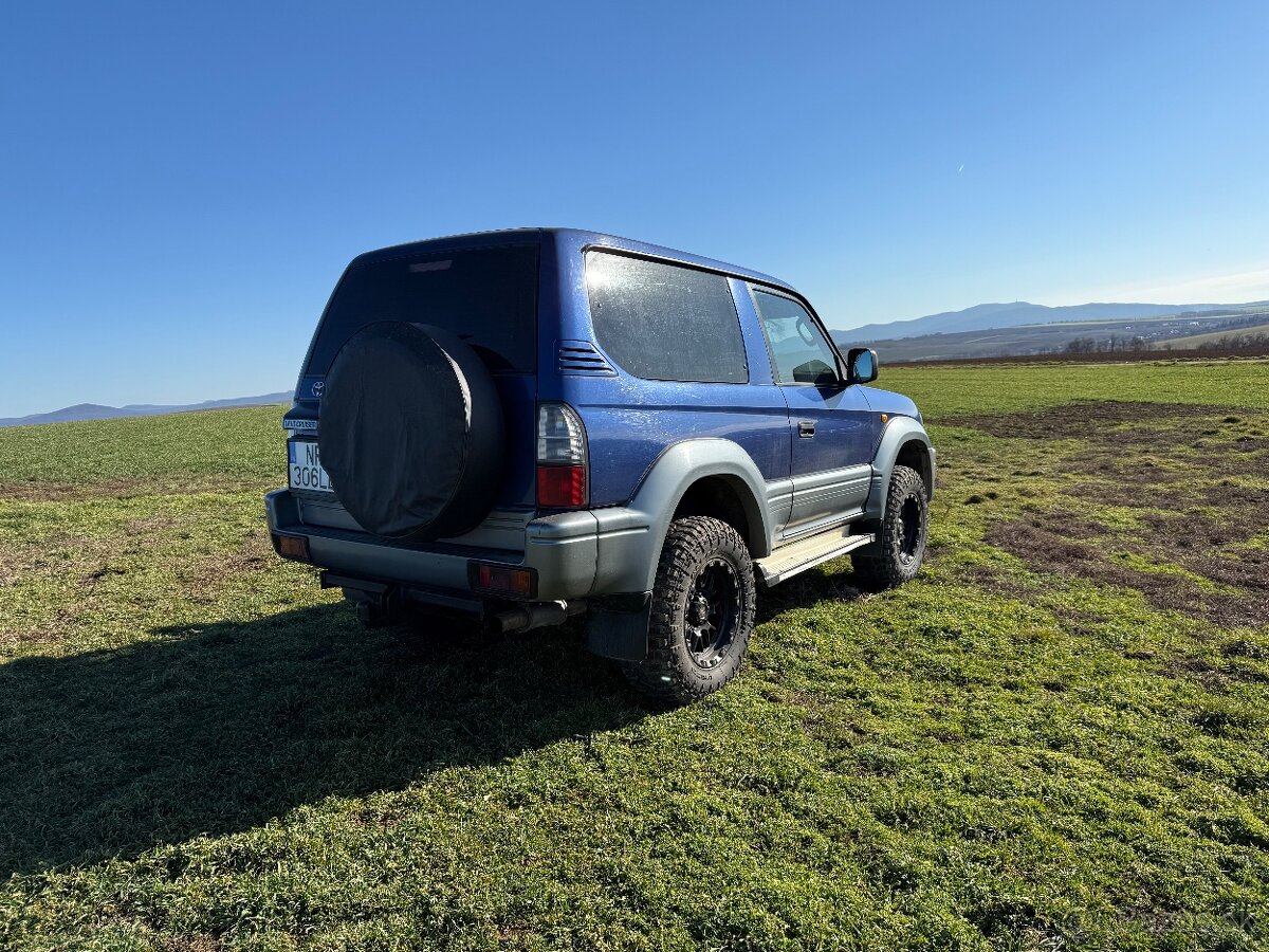 Toyota Land Cruiser 90