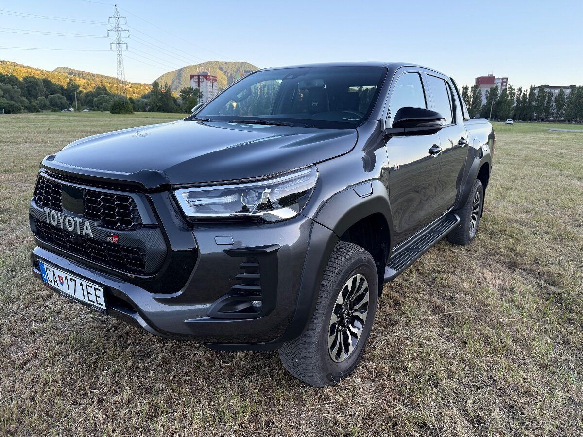 Toyota Hilux 2.8 D Double Cab 6AT GR Sport