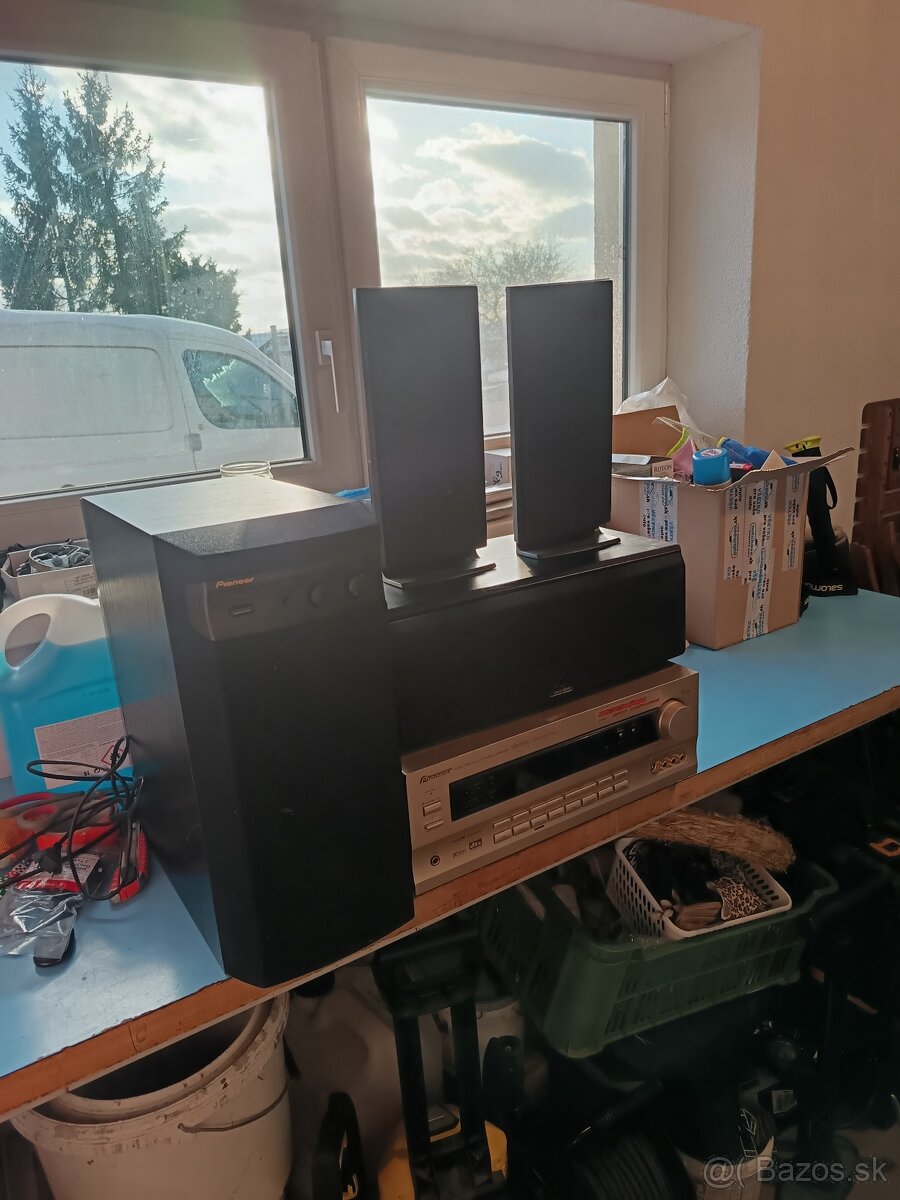 Pioneer Audio/Video / Multi-Channel Receiver - 2