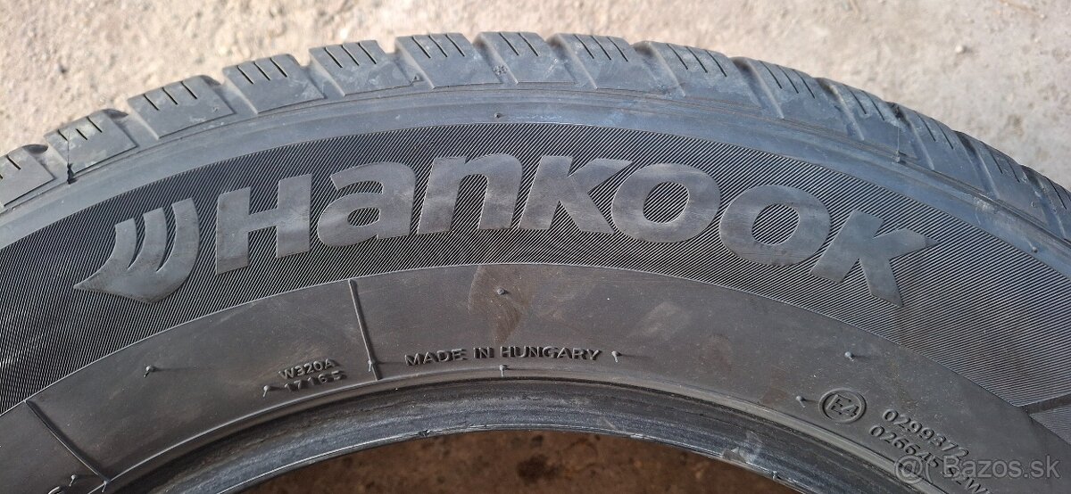 Hankook Winter icept evo2 SUV 215/65 R17 99H - 2