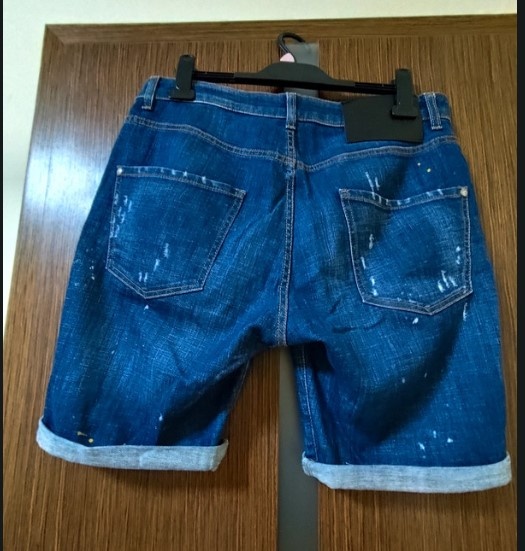 Panske riflové shortky John Richmond ako nove,vel.44 - 2