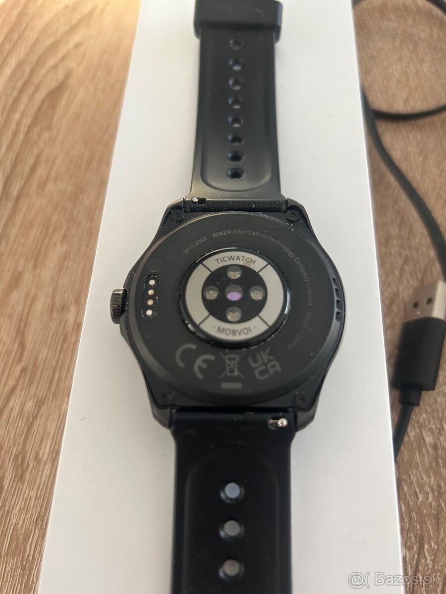 Inteligentne smart Hodinky Mobvoi Ticwatch PRO 5 - 2