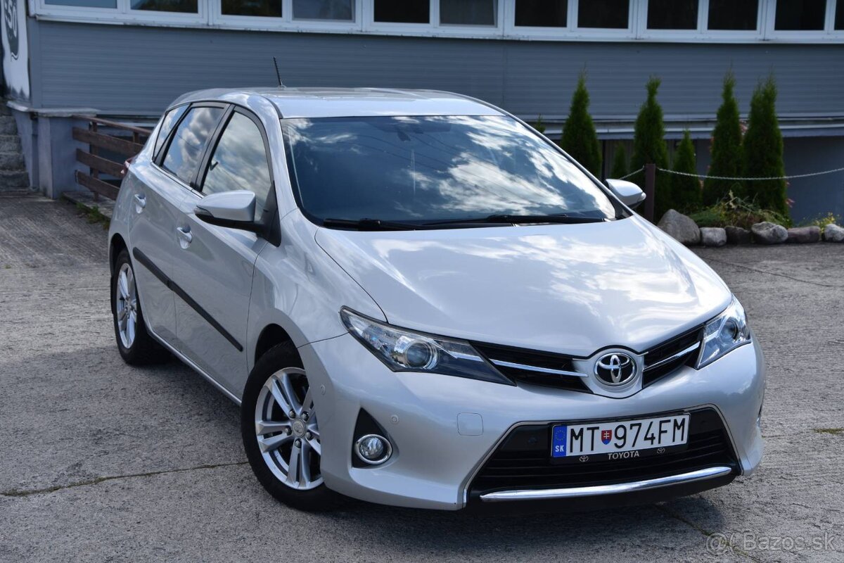 Toyota Auris 2.0 l D-4D DPF Active - 2