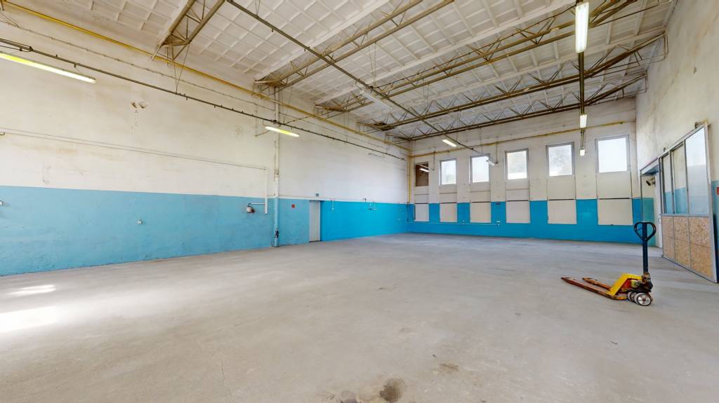 PRENÁJOM Skladová hala 456 m2 s kanceláriami, Senica centrum - 2