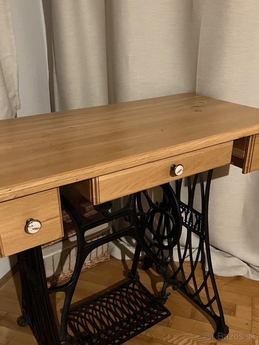 Starožitny stroj KAYSER - 2