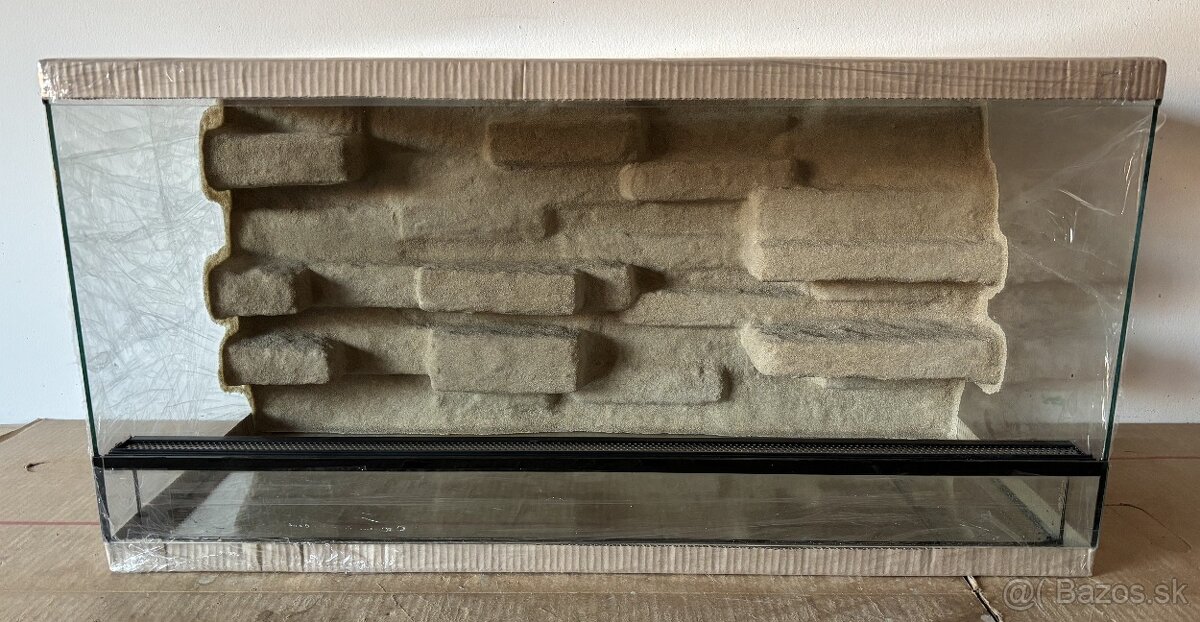 Terárium 80x40x40 s 3D stenou - 2