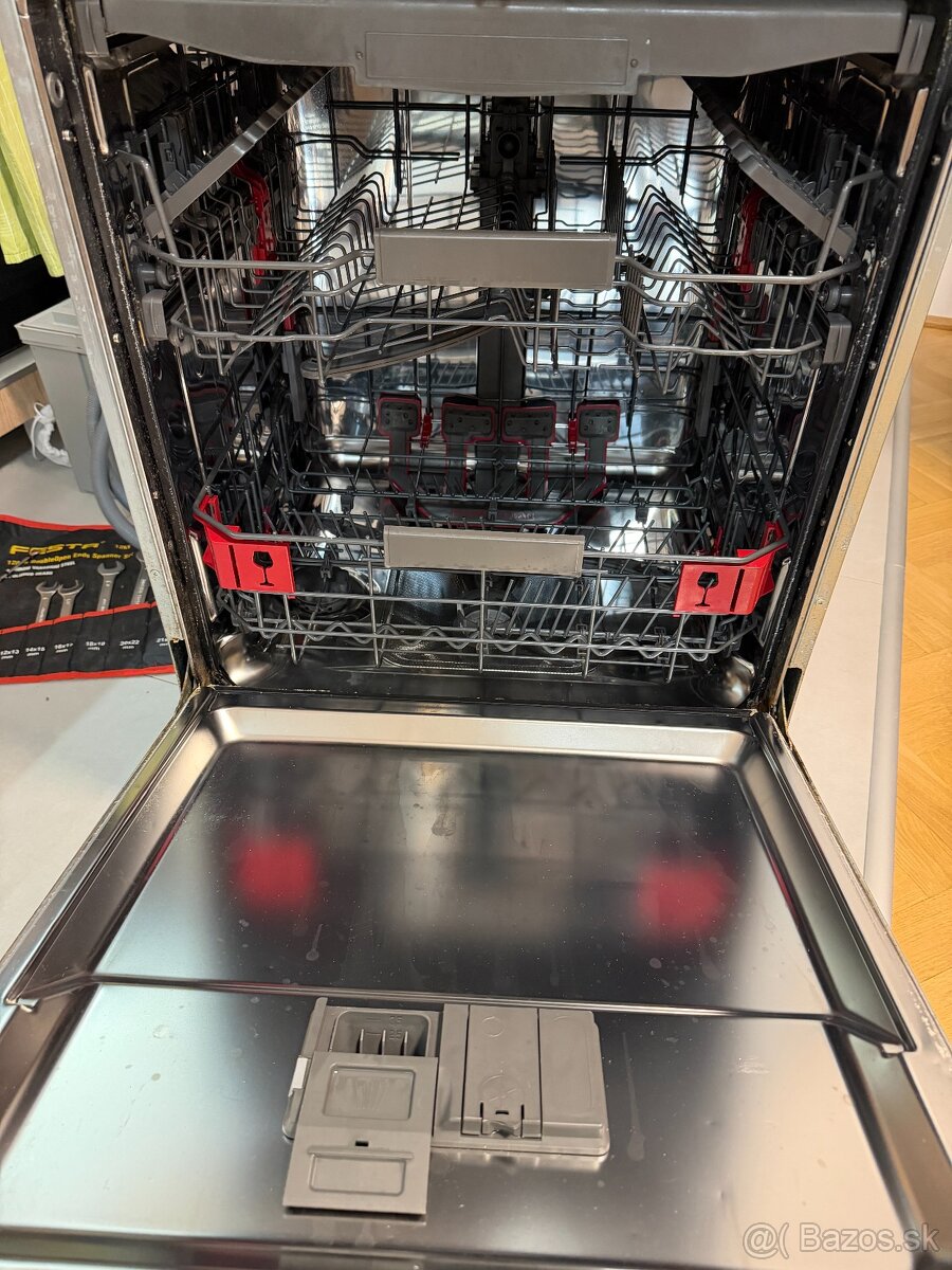 Umývačka Whirlpool Powerclean - 2