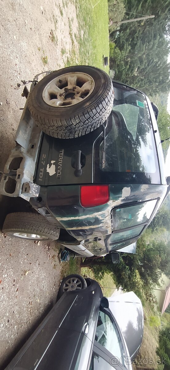 Nissan Terrano 2 4x4 - 2
