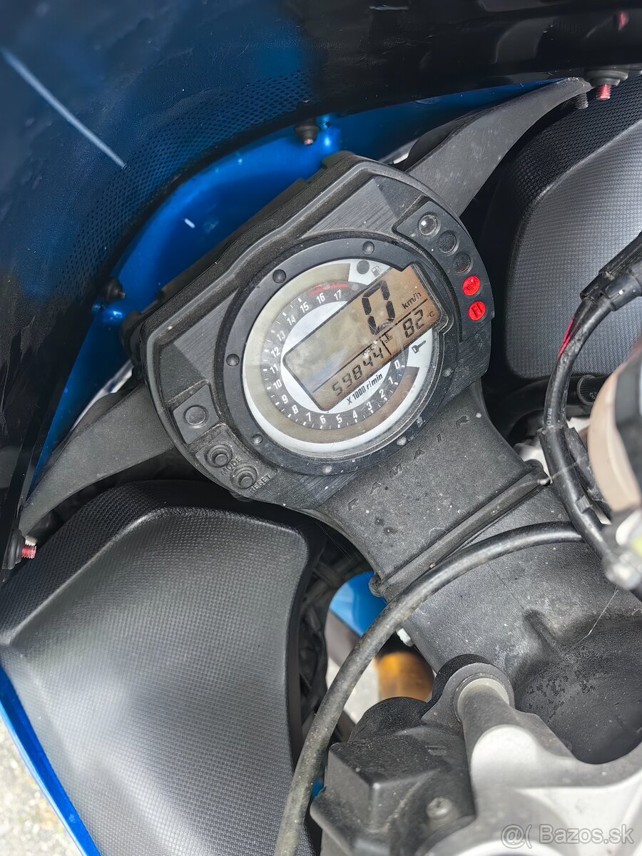 Kawasaki ninja zx6r 2005 95.5 kw - 2