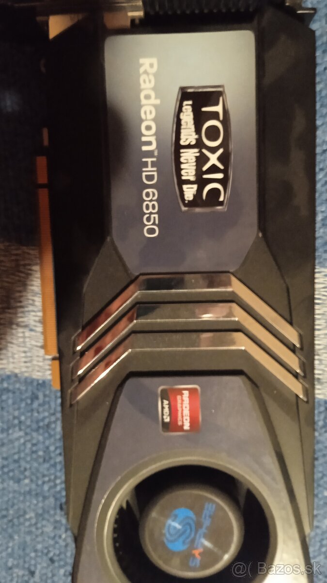 Zdravim predam zakladnu dosku Intel dh61cr - 2