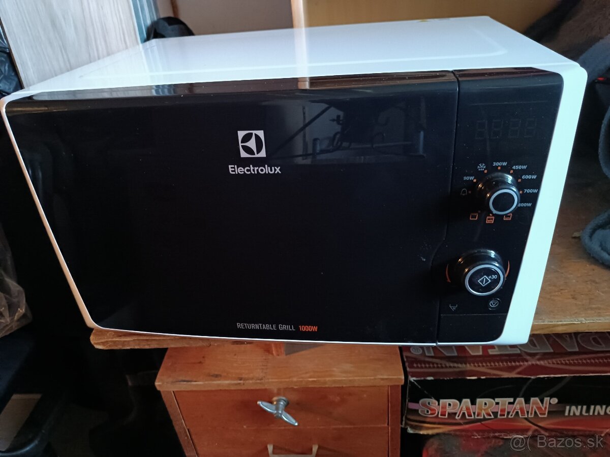 Mikrovlnná rúra Electrolux - 2