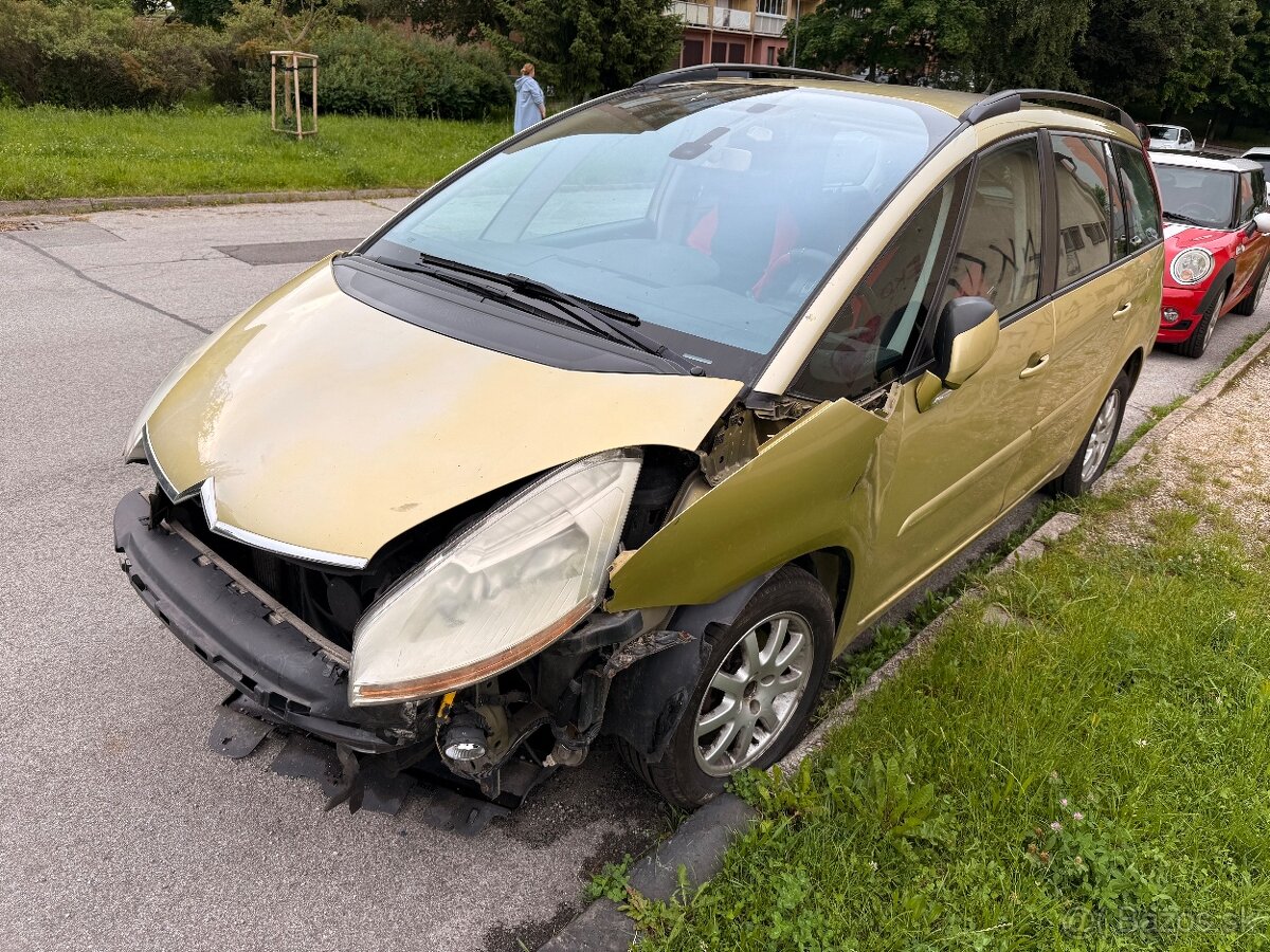 Citroën C4 Picasso 1.6 HDi – POJAZDNÉ, NA DIELY / OPRAVU – S - 2
