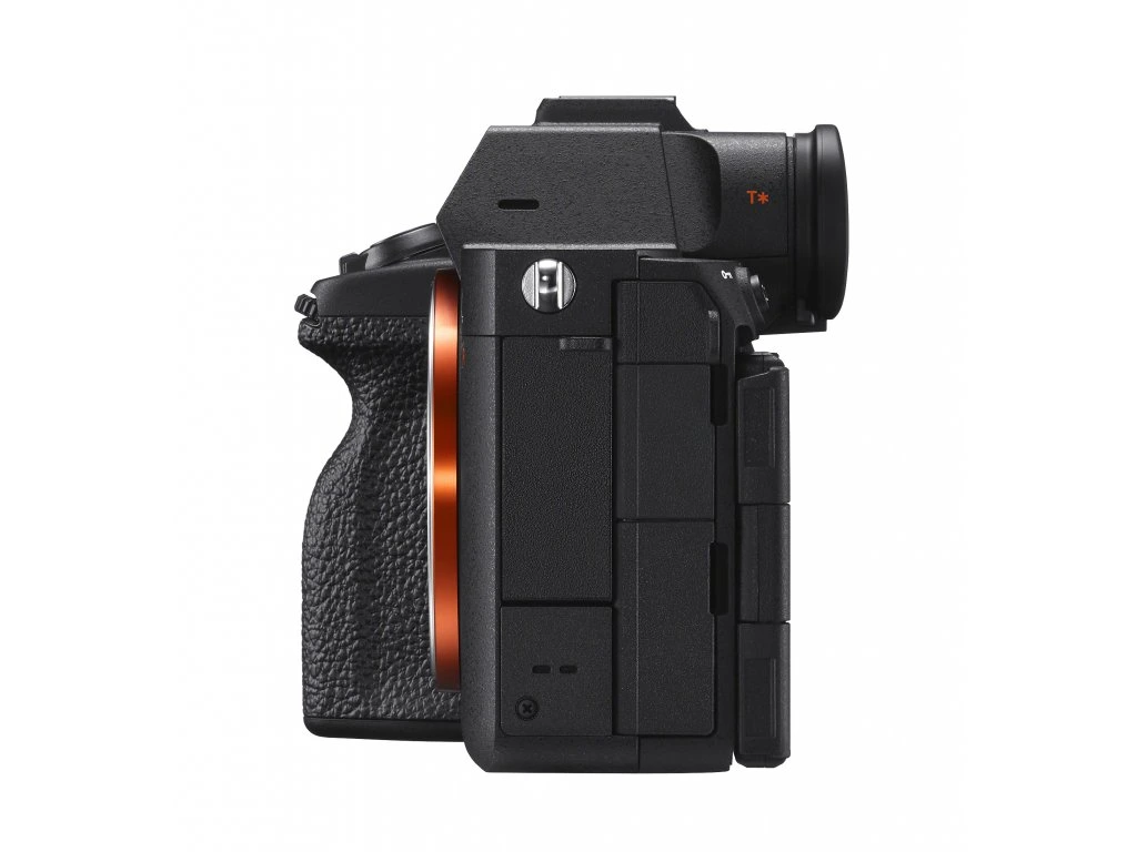 Sony Alpha A7R V telo - 2